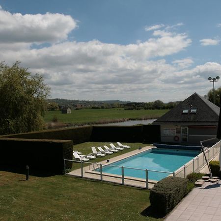 Kyriad Deauville - St Arnoult Сент-Арну Экстерьер фото