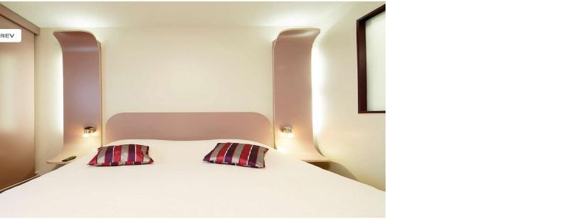 Kyriad Deauville - St Arnoult Сент-Арну Экстерьер фото