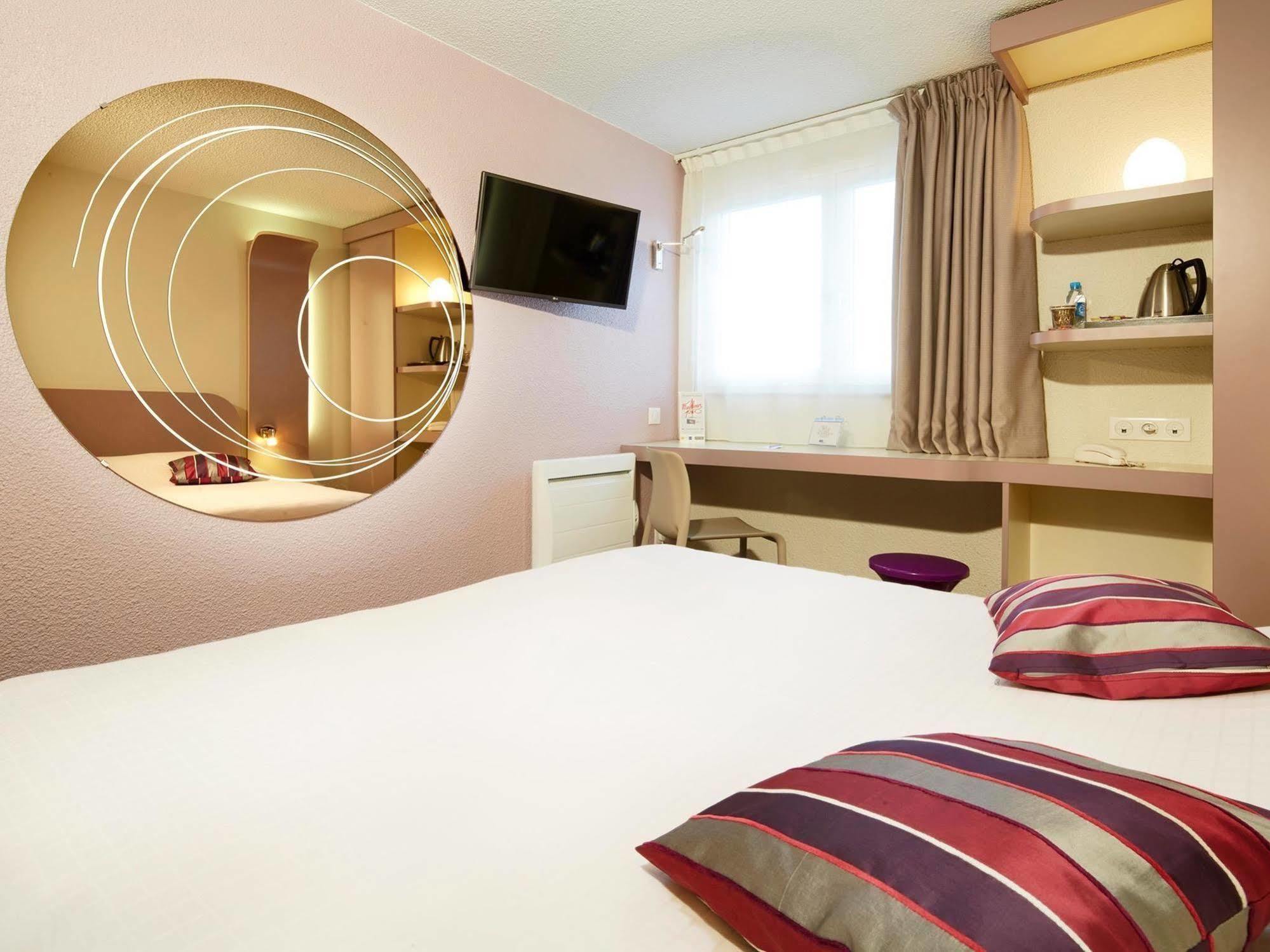 Kyriad Deauville - St Arnoult Сент-Арну Экстерьер фото